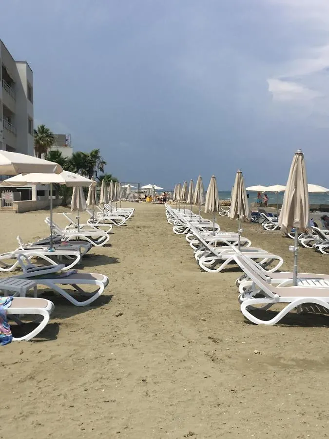 Larnaca Beach Apartment 1A